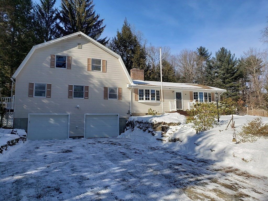 15 Lyman St, Granby, MA 01033 | Zillow