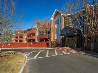 100 Rosemary Way APT 104, Needham, MA 02494