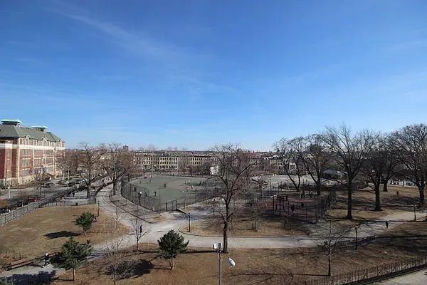 Rented by Nooklyn NYC LLC | media 9