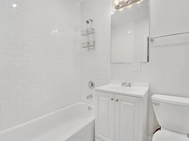 4404 W Altgeld St #1 — Photo 9