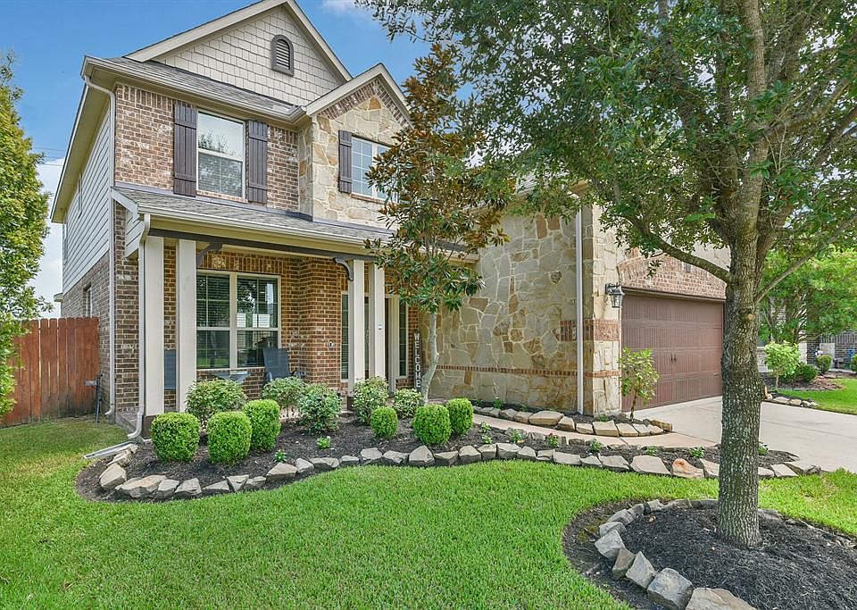 1st image of 2430 Santiago Ln
