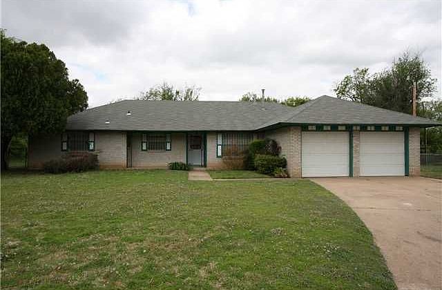 1st image of 4911 Fox Ct