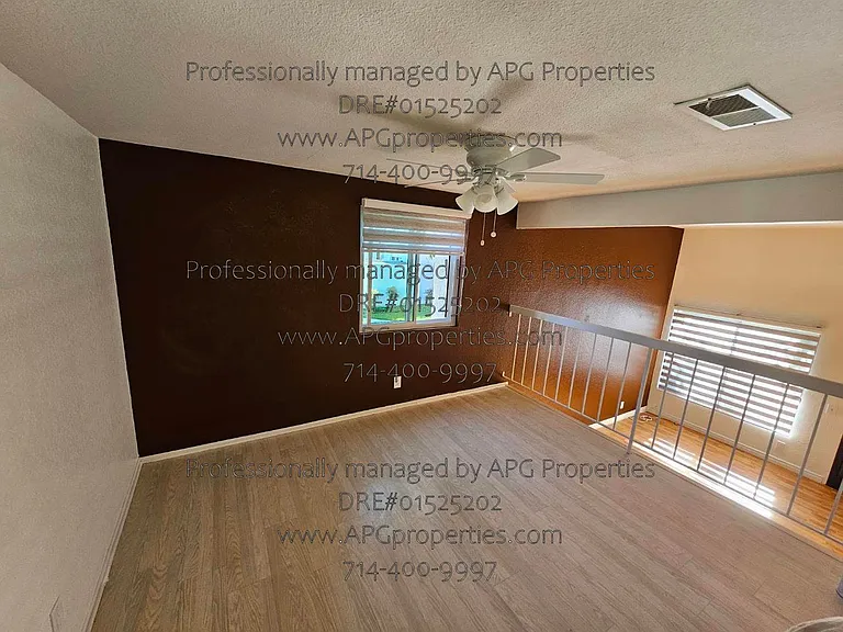 2000 W Palmyra Ave #32 — Photo 12