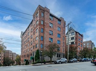 45 Pondfield Rd W APT 1G, Bronxville, NY 10708