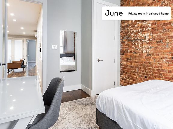 3rd image of 1131 Broadway #A