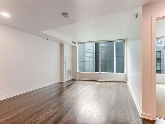 4th image of 338 Spear St Unit 9H