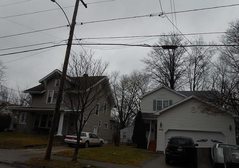1st image of 885 Stoner St