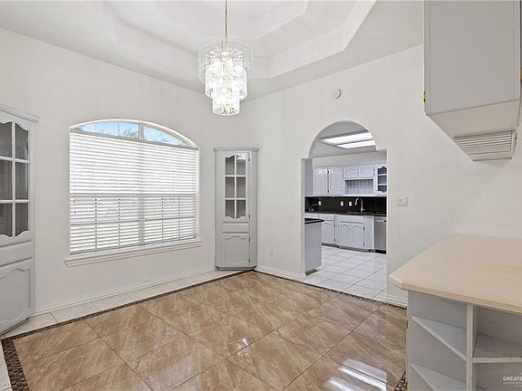 4th image of 2521 San Manuel St