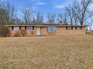 16 Pardees Loop, East Stroudsburg, PA 18302