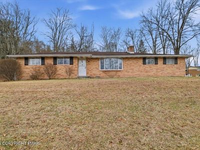 16 Pardees Loop, East Stroudsburg, PA, 18302
