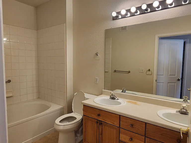 9692 W Coco Cir #105 — Photo 10