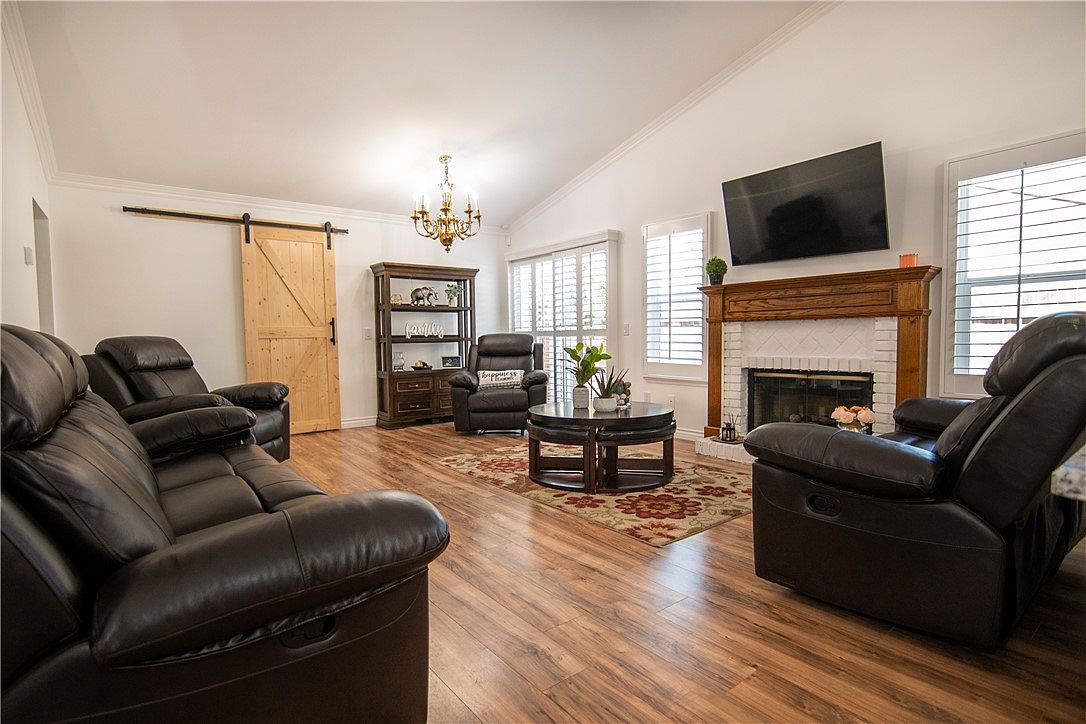 14617 Marymount St, Moorpark, CA 93021 MLS SR23133546 Zillow