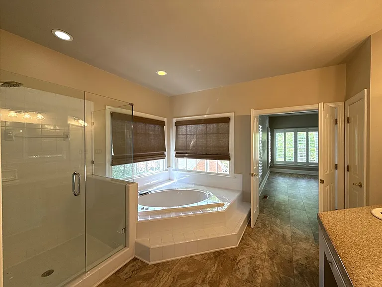 15816 Feeny Ct — Photo 17