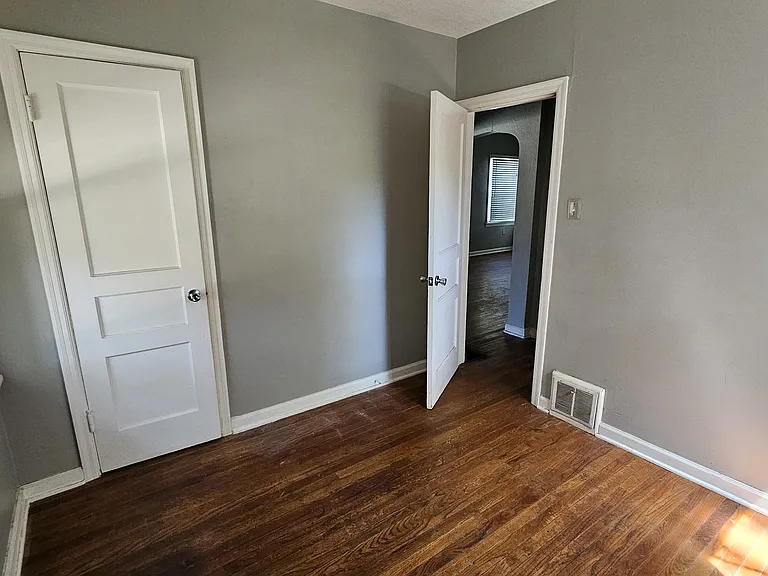836 SW Frazier Ave — Photo 10