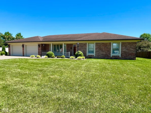 305 Jodi Dr, Brownstown, IN 47220