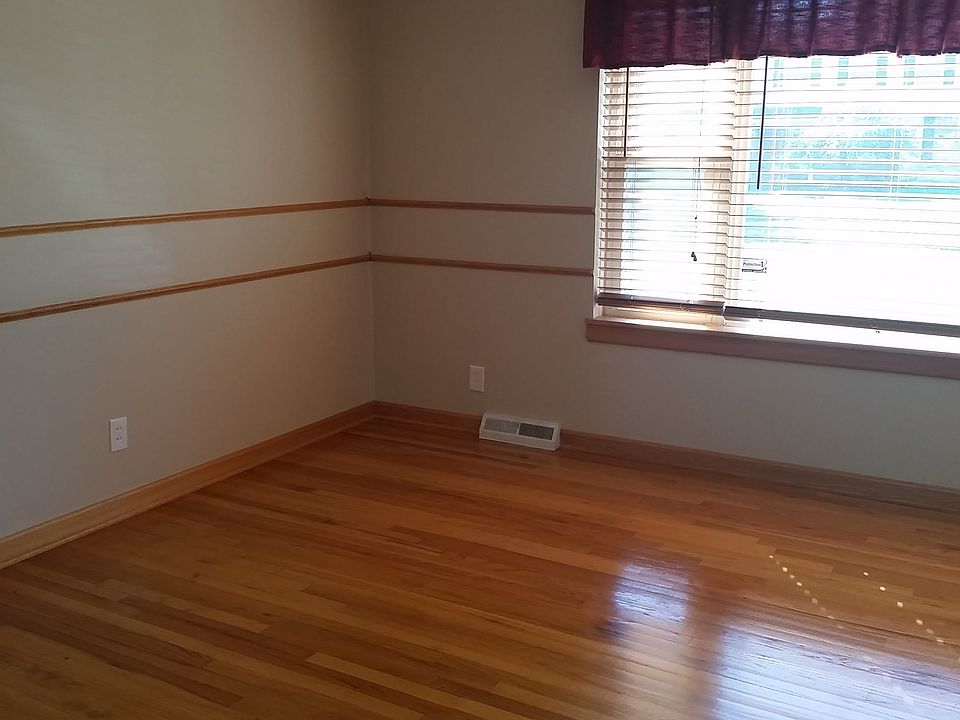1st image of 254 Georgia Ave