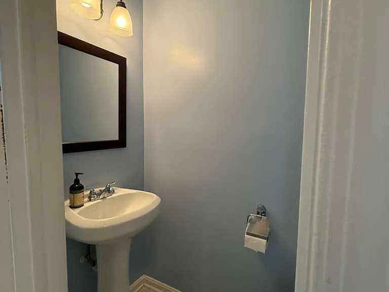 6152 Strasburg Dr — Photo 38