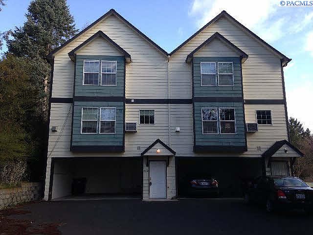 1st image of 460/462 NW Webb St