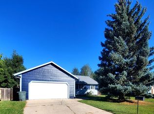 3222 Watsabaugh Dr, Gillette, WY 82718