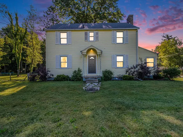 20499 Miller Rd, South Bend, IN 46614