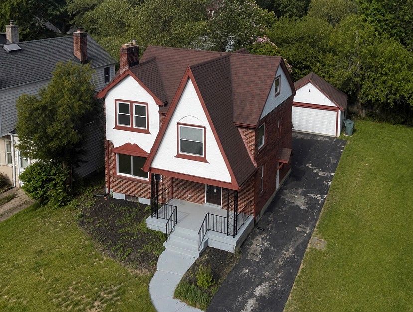 1st image of 1615 Burroughs Dr