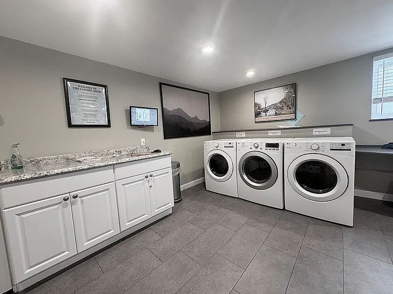 15 Francis St #12 — Photo 12