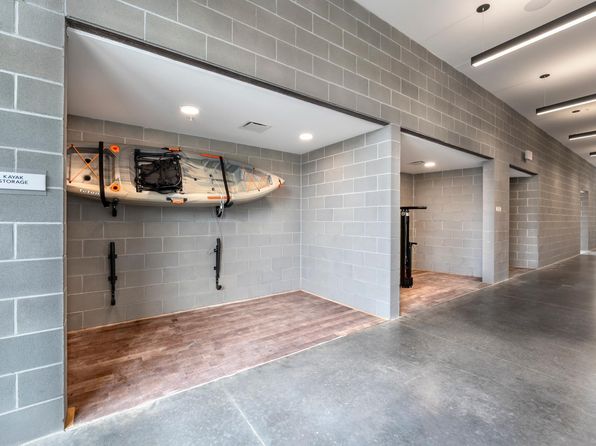 1660 Genessee St #231