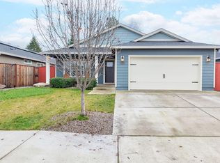 7590 Wilson Way, White City, OR 97503
