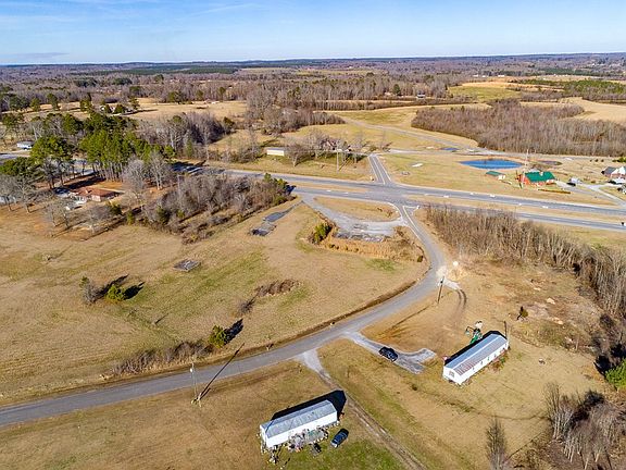 5th image of 16481 State Highway 157
