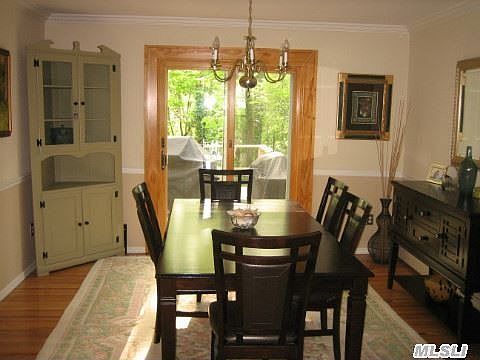 3rd image of 30 Burham Dr