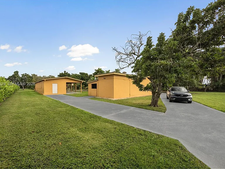 20450 SW 198th Ave — Photo 51