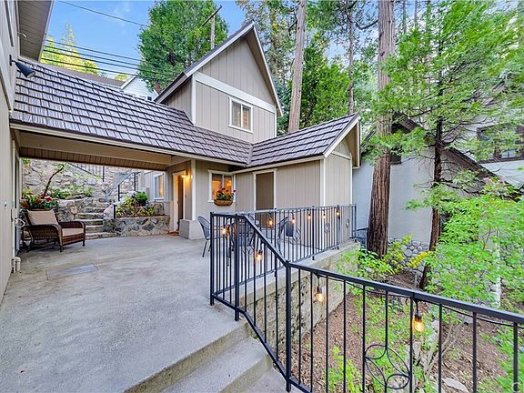 4th image of 27780 Greenway Dr