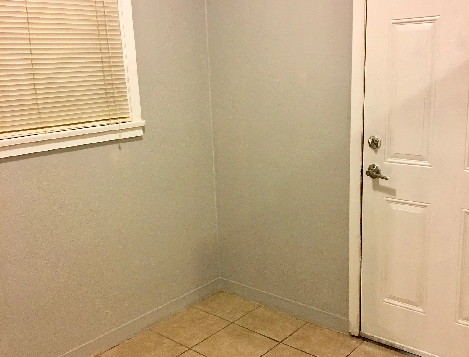 725 East 5th Street - 4 — Photo 3