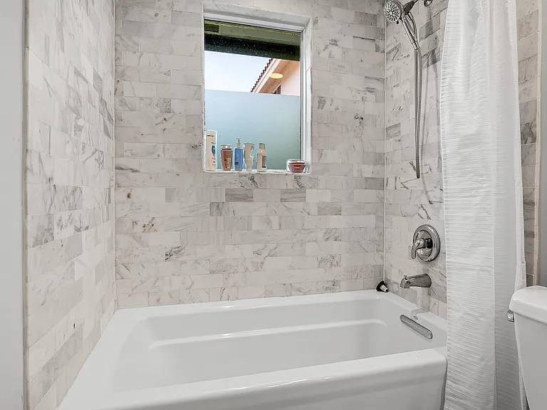 23313 Lago Mar Cir — Photo 39