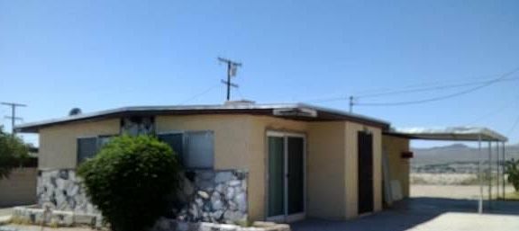 5th image of 1051 E Taos Dr