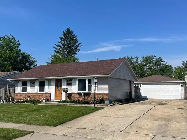 606 Belmont Dr, Romeoville, IL 60446