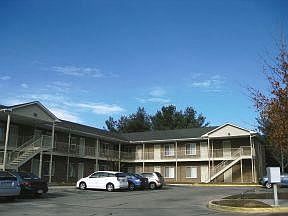 1st image of 1720 Patrick Henry Dr APT 1