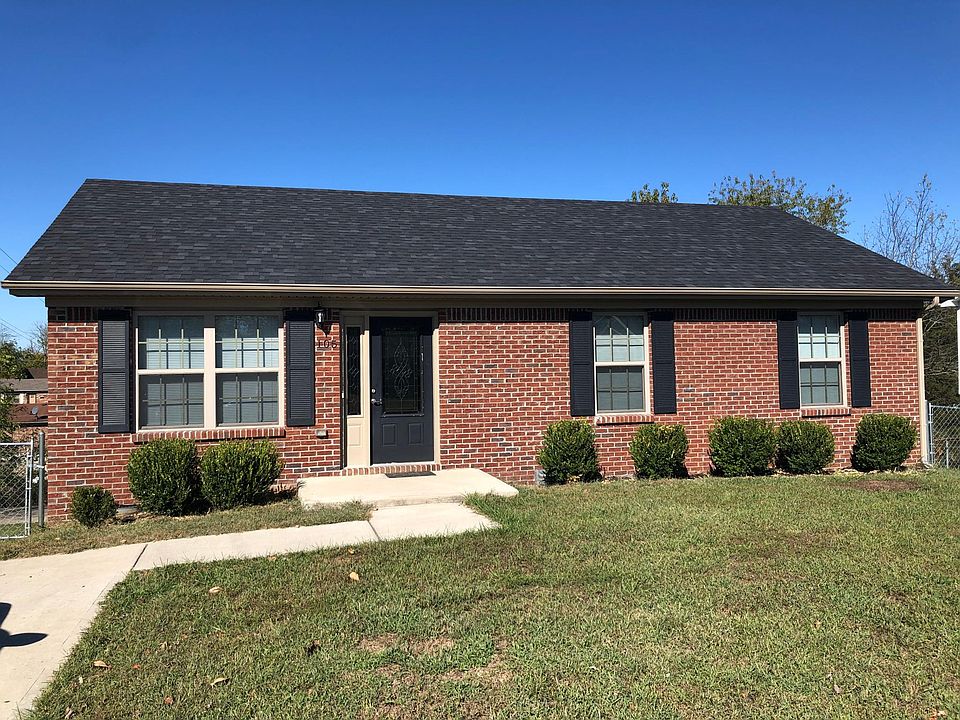 1st image of 105 Jonathan Dr