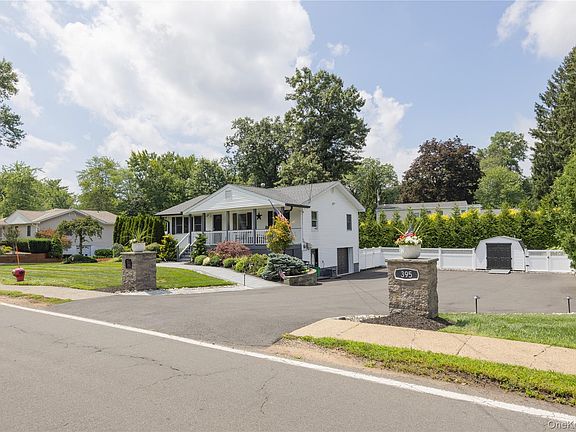 3rd image of 395 Ehrhardt Road