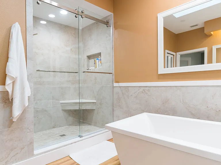 2020 W Dekle Ave #C — Photo 55