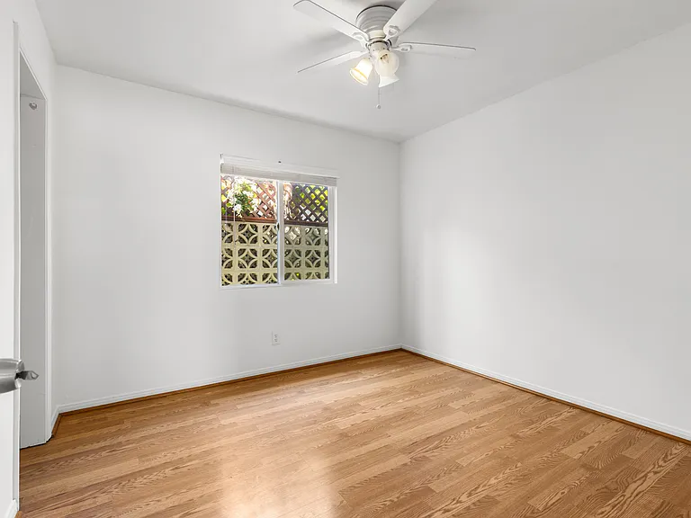 5181 La Dorna St — Photo 13