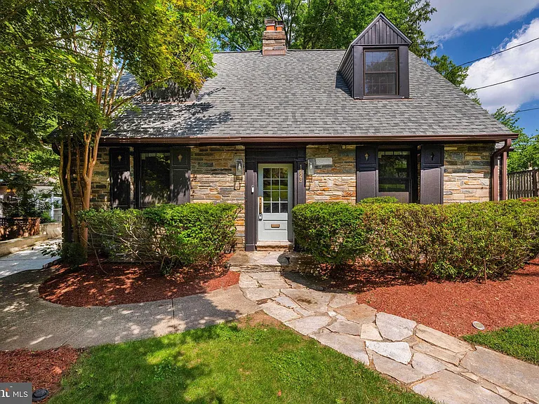 1623 Jonquil St NW — Photo 59