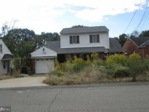 779 Darlington Rd, Carnegie, PA 15106