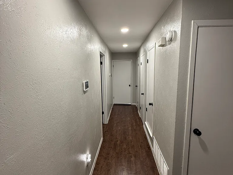 2117 Wellington Dr — Photo 7