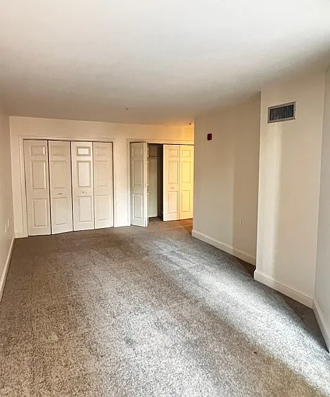 634 Massachusetts Ave — Photo 9