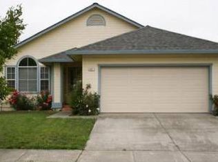 657 Connie St, Santa Rosa, CA 95407