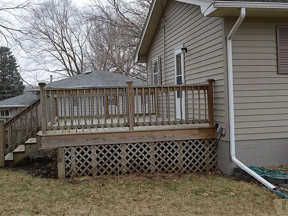 3rd image of 1200 Longman Dr