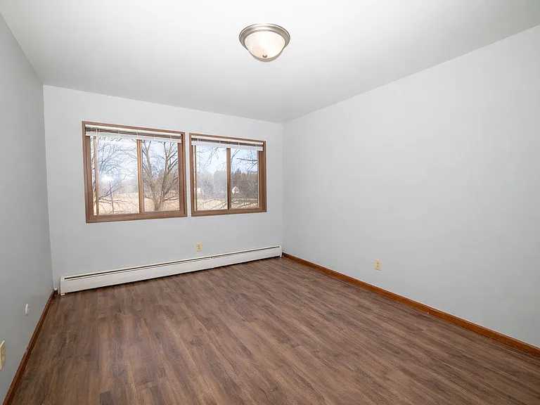 Liberty Valley Apartments — Photo 10