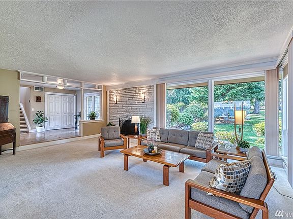 4th image of 4501 Holly Ln NW