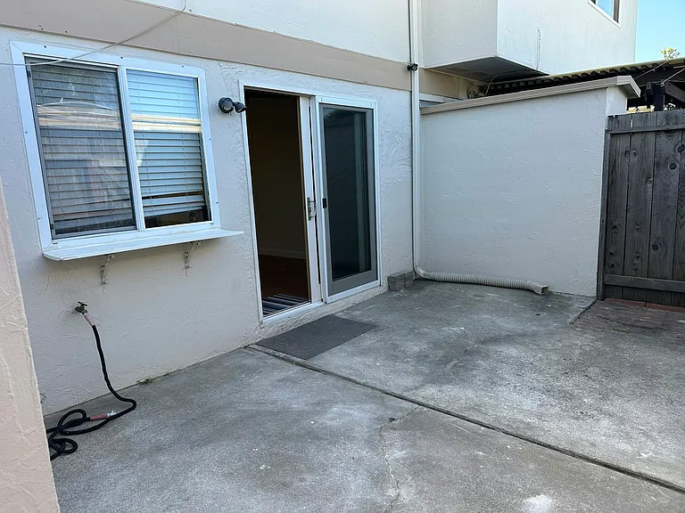 1888 Scepter Ct — Photo 22